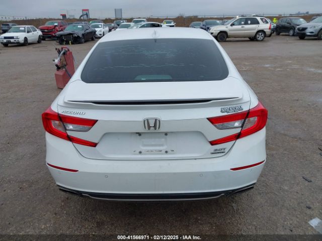 1HGCV2F93JA024886 Honda Accord Touring 2.0t
