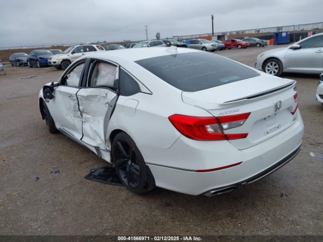 1HGCV2F93JA024886 Honda Accord Touring 2.0t