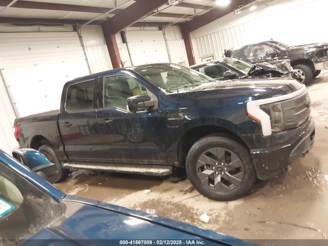 Ford F-150 Lightning Lariat 2023 1FT6W1EV0PWG08563 Image 13