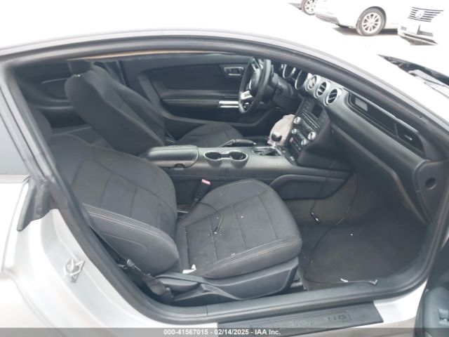 1FA6P8AM3G5266234 Ford Mustang V6