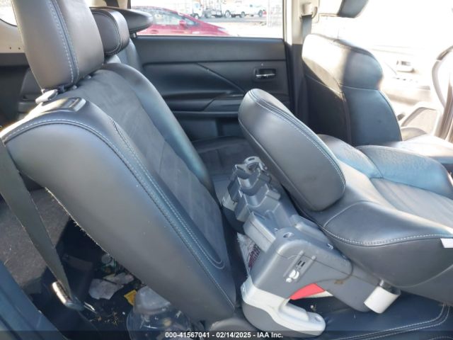 JA4AD3A30KZ020728 Mitsubishi Outlander Le/se/sel