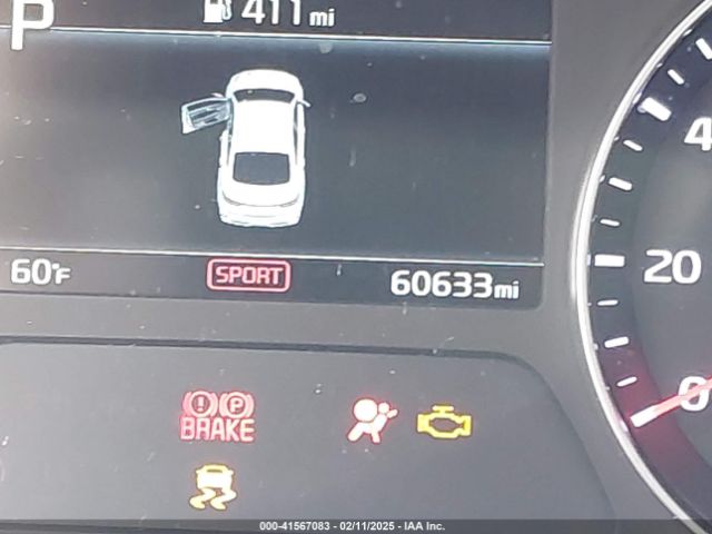 3KPF24AD8NE466318 KIA Forte Lxs