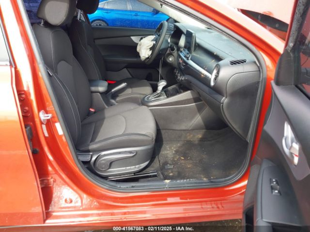 3KPF24AD8NE466318 KIA Forte Lxs
