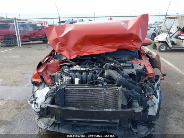 3KPF24AD8NE466318 KIA Forte Lxs