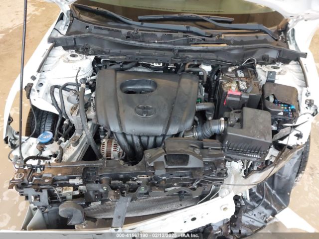 3MYDLBYV6JY321229 Toyota YARIS IA