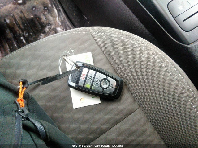 1FMCU9G61NUB97448 Ford ESCAPE SE