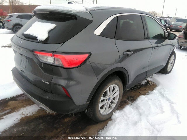 1FMCU9G61NUB97448 Ford ESCAPE SE