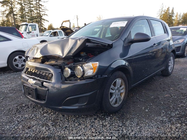 1G1JC6SH9F4110315 Chevrolet Sonic Lt Auto