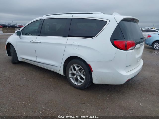 2018 CHRYSLER PACIFICA 2C4RC1EG5JR247886 Photo 2