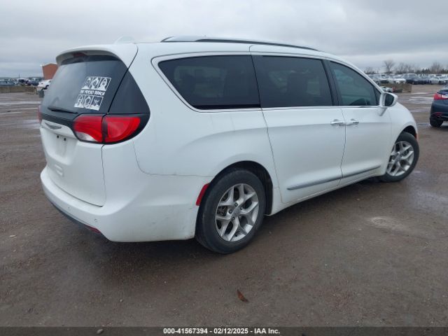 2018 CHRYSLER PACIFICA 2C4RC1EG5JR247886 Photo 3