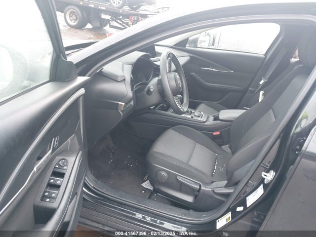 3MVDMBAMXRM630295 Mazda Cx-30 2.5 S