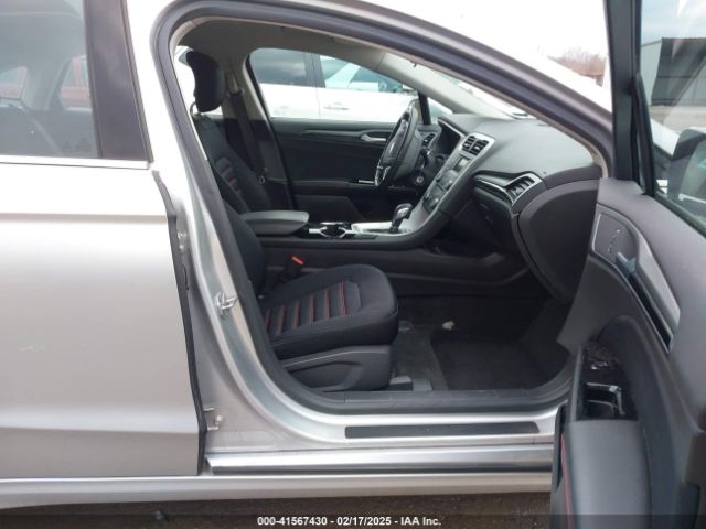 3FA6P0HD0ER173348 Ford FUSION SE
