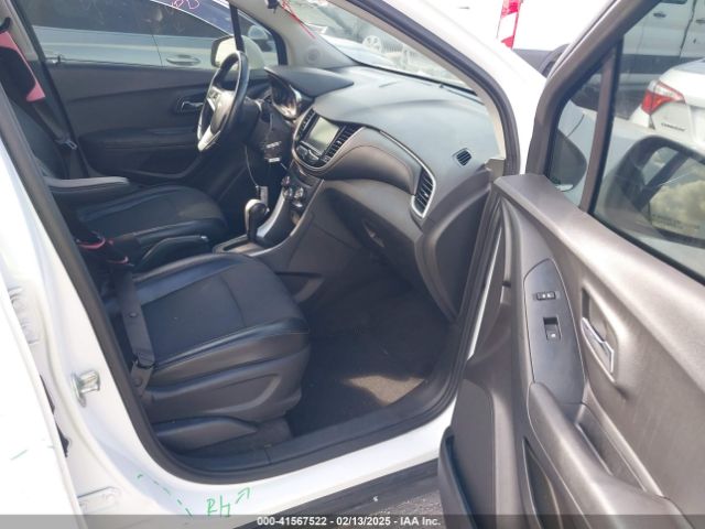 3GNCJLSB0HL278199 Chevrolet Trax Lt