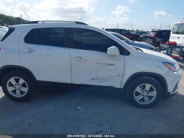 3GNCJLSB0HL278199 Chevrolet Trax Lt