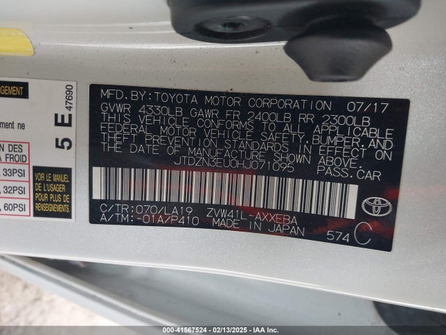JTDZN3EU0HJ071095 Toyota PRIUS V