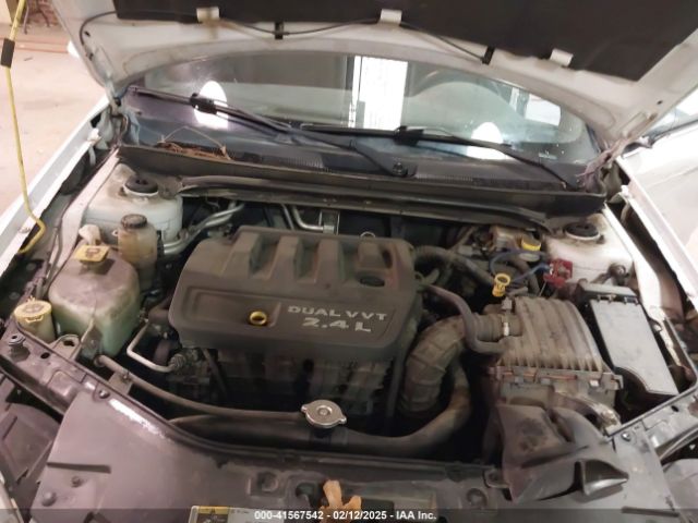 2014 CHRYSLER 200 1C3CCBAB7EN168345 Photo 9