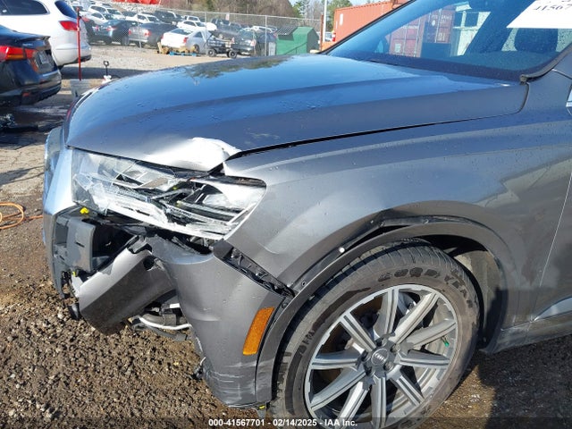 WA1LAAF71HD025850 Audi Q7 3.0t Premium