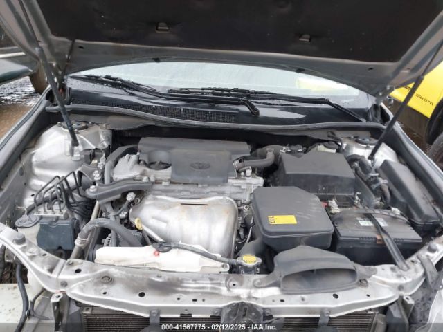 4T1BF1FK5FU925523 Toyota CAMRY SE