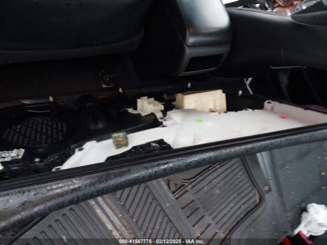 4T1BF1FK5FU925523 Toyota CAMRY SE