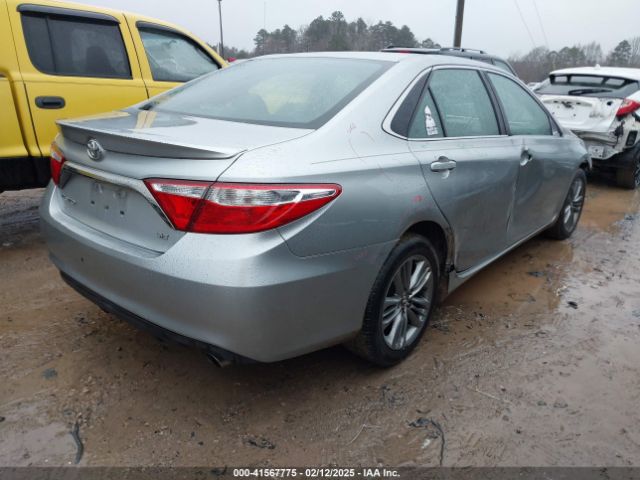 4T1BF1FK5FU925523 Toyota CAMRY SE