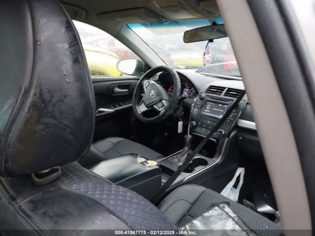 4T1BF1FK5FU925523 Toyota CAMRY SE