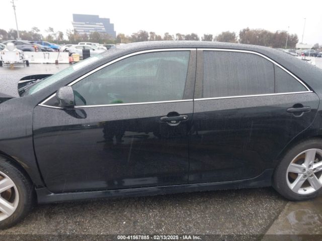 4T1BF1FK5EU438790 Toyota CAMRY SE