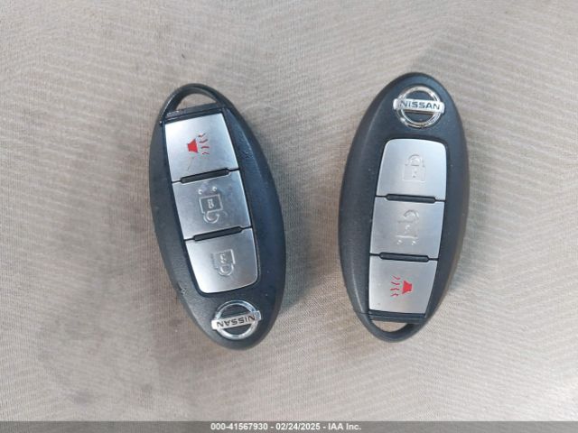 KNMAT2MV3FP513787 Nissan 2015