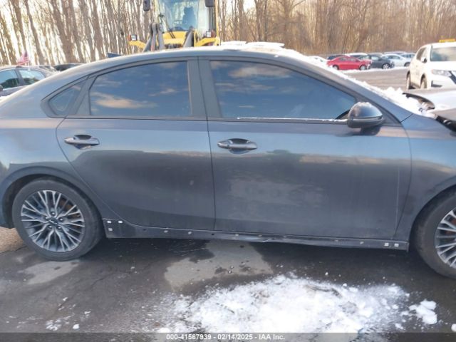 3KPF54AD3PE520859 KIA Forte Gt-line