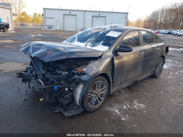 3KPF54AD3PE520859 KIA Forte Gt-line