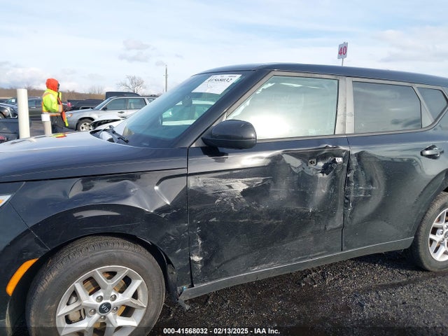 KNDJ23AU3L7076924 KIA SOUL S
