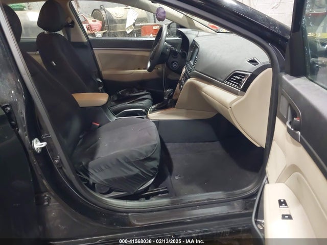 5NPD84LF6HH016719 Hyundai ELANTRA SE