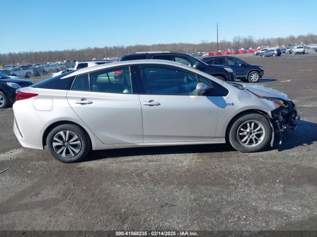 JTDKARFPXH3056424 Toyota Prius Prime Advanced