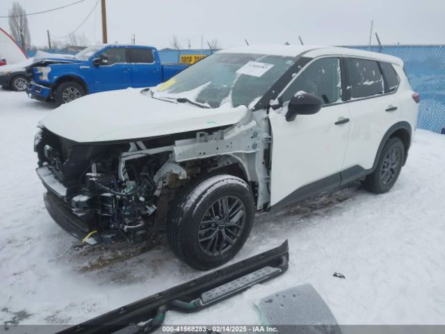 5N1BT3AB9PC774091 Nissan Rogue S Intelligent Awd