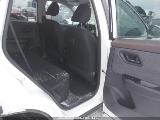 5N1BT3AB9PC774091 Nissan Rogue S Intelligent Awd