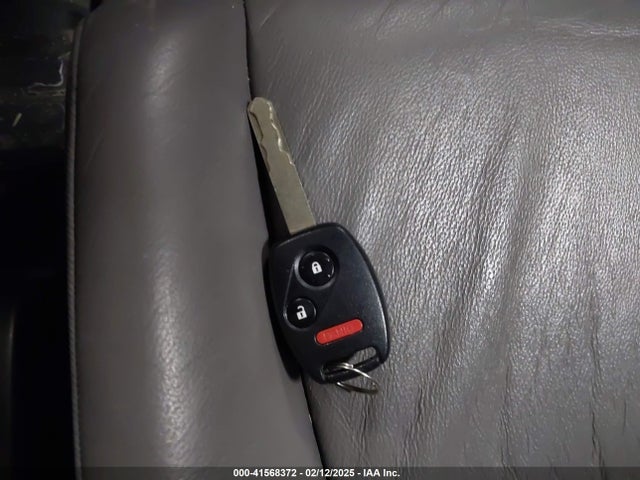 41568372 :رقم المزاد ، 5J6RE4H74AL068992 vin ، 2010 Honda Cr-v Ex-l مزاد بيع