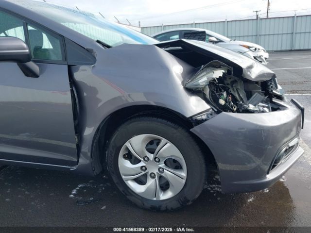 19XFB2F50FE044146 Honda Civic Lx