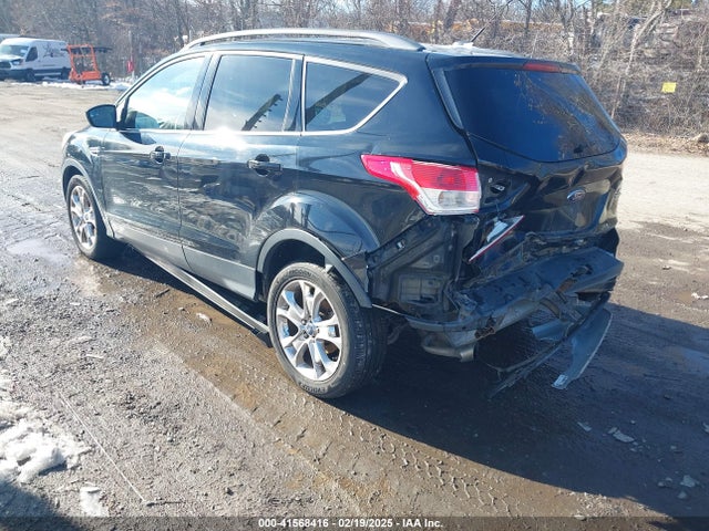 1FMCU9GX4GUC32866 Ford ESCAPE SE