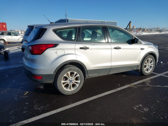 1FMCU0F70KUB27232 Ford ESCAPE S
