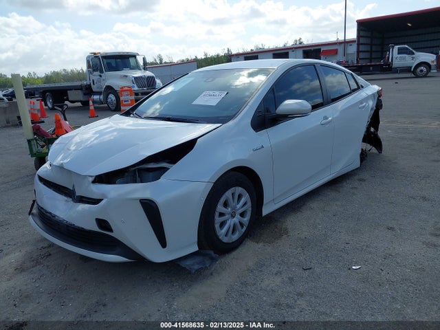 JTDKAMFU5N3181724 Toyota Prius Le