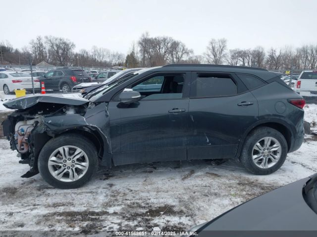 3GNKBBRA5KS698571 Chevrolet Blazer