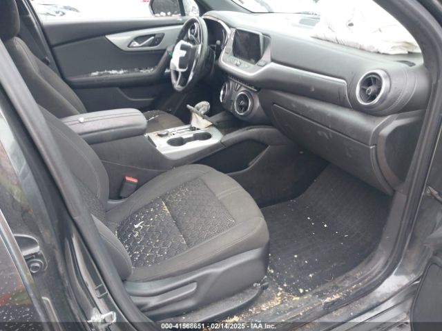 3GNKBBRA5KS698571 Chevrolet Blazer