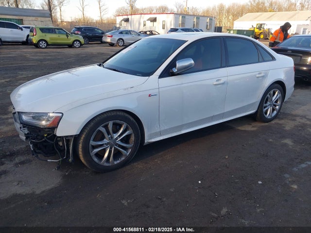 2013 AUDI S4 WAUKGAFL7DA131547 Photo 1