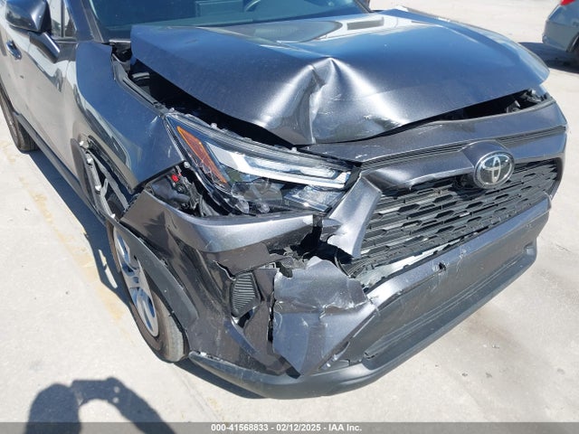 Toyota RAV4 LE 2024 2T3K1RFV2RC255143 Image 6