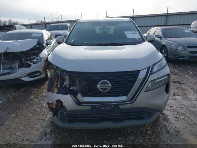 5N1AT3BB4MC719845 Nissan Rogue Sv Intelligent Awd