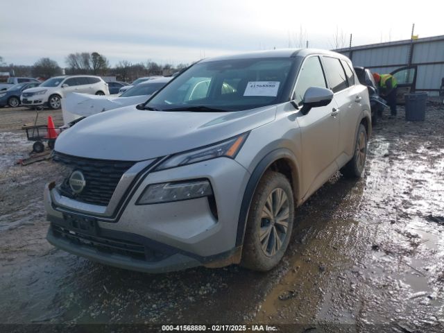 5N1AT3BB4MC719845 Nissan Rogue Sv Intelligent Awd