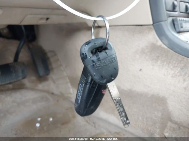 1999 SAAB 9-5 YS3EF48E2X3092001 Photo 10