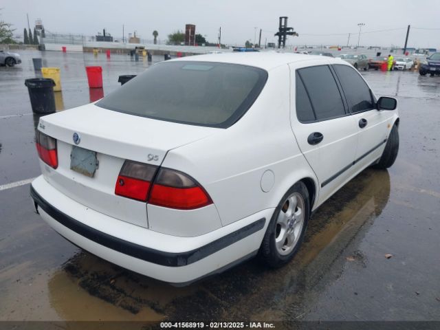 1999 SAAB 9-5 YS3EF48E2X3092001 Photo 3