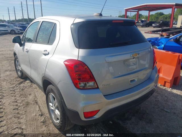 3GNCJKSB1LL118027 Chevrolet Trax Fwd Ls