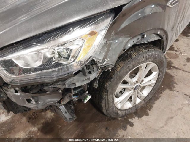 1FMCU9HD3KUA63632 Ford ESCAPE SEL