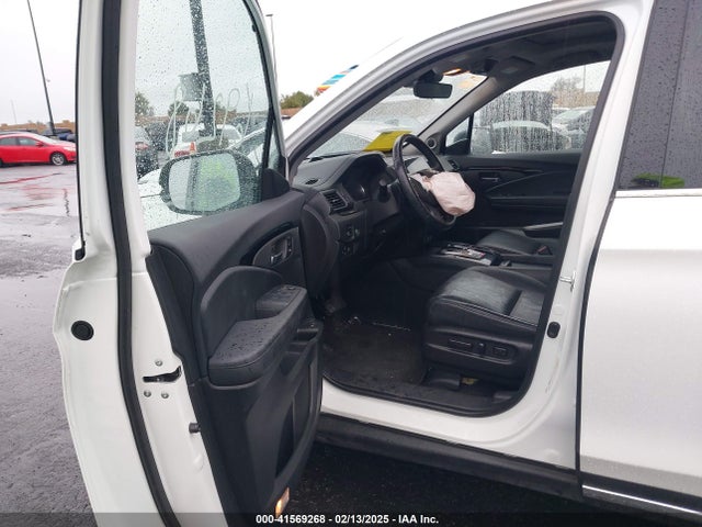 5FNYF5H61NB016224 Honda Pilot 2wd Touring 7 Passenger
